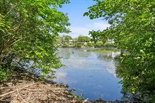 275 Arlington Ct, Carol Stream, IL 60188 - Photo 24