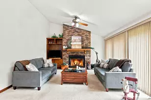 7511 Cedar Dr, Wonder Lake, IL 60097 - Photo 8