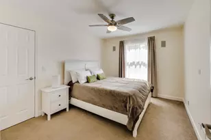 2198 Brookside Ln, Aurora, IL 60502 - Photo 14
