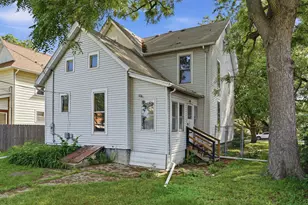 509 7th Ave, Sterling, IL 61081 - Photo 4
