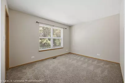 305 Kensington Drive, Oswego, IL 60543 - Photo 20