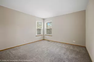 305 Kensington Dr, Oswego, IL 60543 - Photo 22