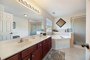2815 Forest Creek Ln, Naperville, IL 60565 - Photo 26