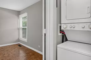 5542 E Lake Dr, Lisle, IL 60532 - Photo 12