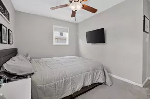 1307 Dogwood Ln, Bloomington, IL 61704 - Photo 18