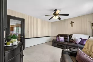 0s775 Madison St, Winfield, IL 60190 - Photo 6