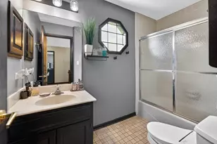 0s775 Madison St, Winfield, IL 60190 - Photo 42