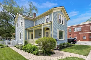 229 Center St, Naperville, IL 60540 - Photo 1