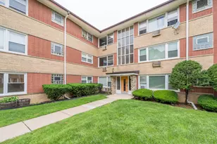 4326 N Keystone Ave, Chicago, IL 60641 - Photo 1