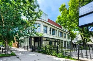 6740 N Sheridan Rd, Chicago, IL 60626 - Photo 1
