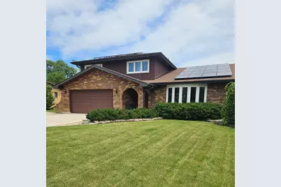 9157 S 83rd Court, Hickory Hills, IL 60457 - Photo 1