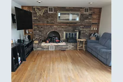 9157 S 83rd Court, Hickory Hills, IL 60457 - Photo 10