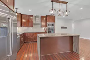 9382 Landings Ln, Des Plaines, IL 60016 - Photo 20
