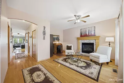 1901 Lakeside Drive, Montgomery, IL 60538 - Photo 2