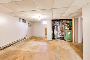 5160 W Sunnyside Ave, Chicago, IL 60630 - Photo 38