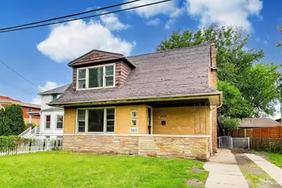 5160 W Sunnyside Avenue, Chicago, IL 60630 - Photo 2