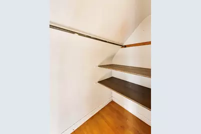 5160 W Sunnyside Avenue, Chicago, IL 60630 - Photo 32