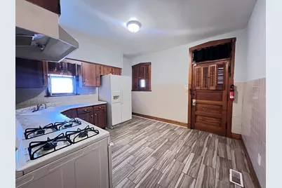 821 N Waller Avenue #1, Chicago, IL 60651 - Photo 30