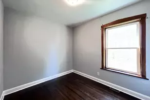 821 N Waller Ave, Chicago, IL 60651 - Photo 18