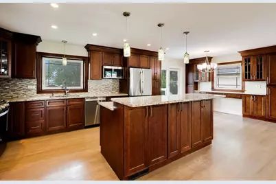 21W579 Kensington Road, Glen Ellyn, IL 60137 - Photo 4