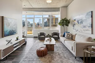 171 N Aberdeen St, Chicago, IL 60607 - Photo 2
