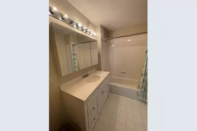 545 N Dearborn Street #2008, Chicago, IL 60654 - Photo 8