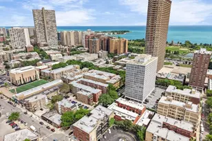 735 W Waveland Ave, Chicago, IL 60613 - Photo 8