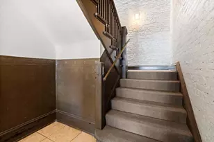 735 W Waveland Ave, Chicago, IL 60613 - Photo 10