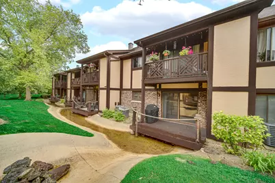 1659 Dover Court #A, Wheaton, IL 60189 - Photo 14