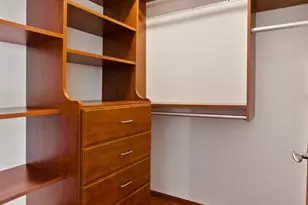 [Address not provided], Chicago, IL 60657 - Photo 12