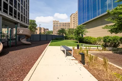 [Address not provided], Chicago, IL 60657 - Photo 20