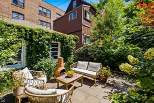 3038 W Diversey Ave, Chicago, IL 60647 - Photo 16