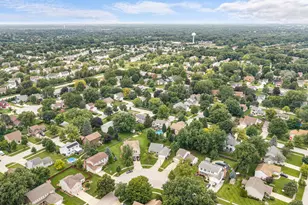 980 Sandalwood Ln, Crystal Lake, IL 60014 - Photo 14