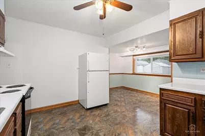 2212 West Street, River Grove, IL 60171 - Photo 4