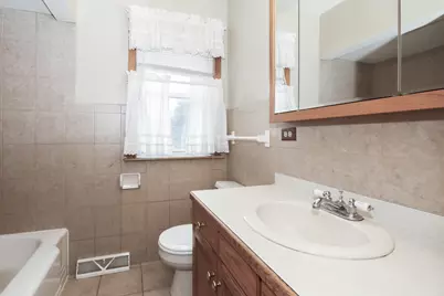 101 N Eastern Avenue, Bartlett, IL 60103 - Photo 16