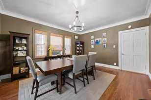 8328 S Essex Ave, Chicago, IL 60617 - Photo 4