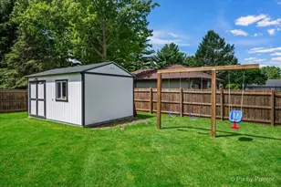 7585 Derby Close, Caledonia, IL 61011 - Photo 36