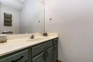 1345 Chadwick Ct, Dundee, IL 60118 - Photo 22