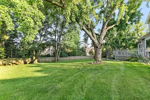 1345 Chadwick Ct, Dundee, IL 60118 - Photo 36