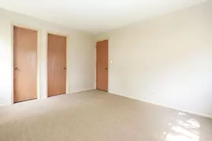 1 Trails Dr, Schaumburg, IL 60194 - Photo 14
