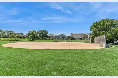 9 Morningside Drive #9, Roselle, IL 60172 - Photo 18