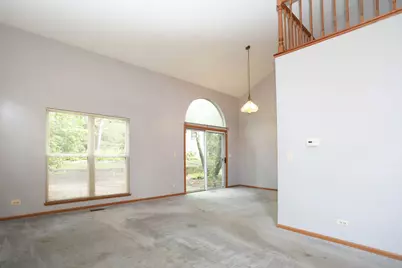 704 Shady Oaks Court, Elgin, IL 60120 - Photo 8