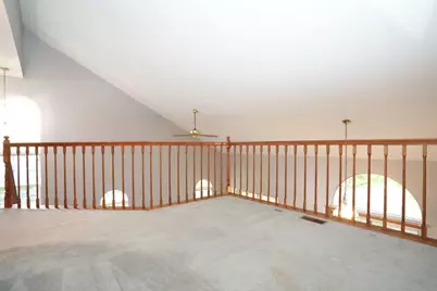 704 Shady Oaks Court, Elgin, IL 60120 - Photo 14