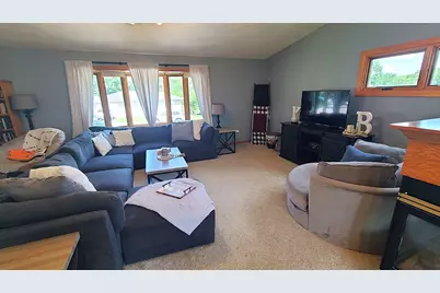 1218 Elm Place, Dixon, IL 61021 - Photo 10