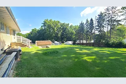 1218 Elm Place, Dixon, IL 61021 - Photo 18