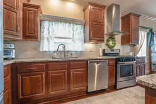 1459 Equestrian Dr, Grayslake, IL 60030 - Photo 8
