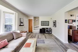 6028 N Whipple St, Chicago, IL 60659 - Photo 4