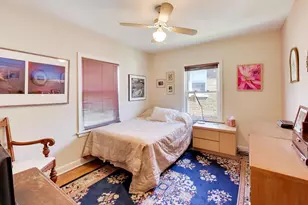 6028 N Whipple St, Chicago, IL 60659 - Photo 14