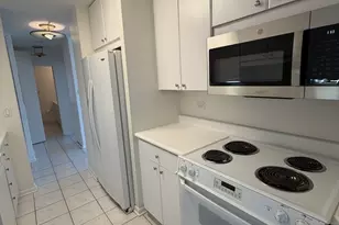 111 E Chestnut St, Chicago, IL 60611 - Photo 10