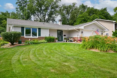 21W715 Glen Valley Drive, Glen Ellyn, IL 60137 - Photo 1